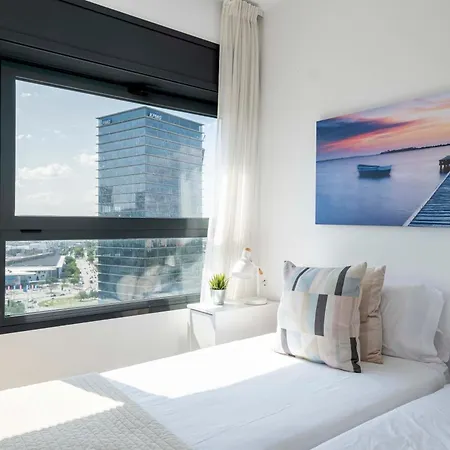 Amazing Fira And 15' From Bcn Center With Pool Barcelona