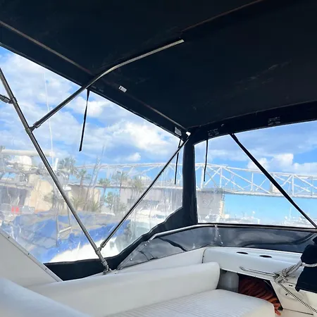 Relax Botel