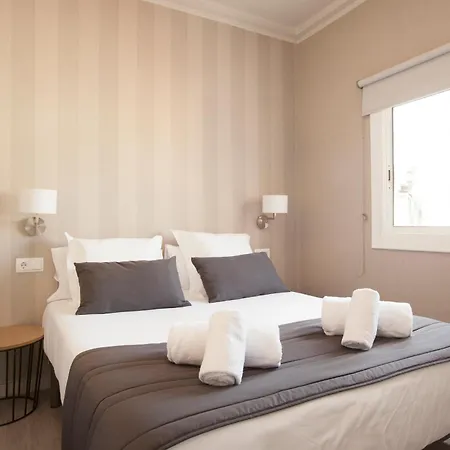 Easysleep Eixample Apartamento *