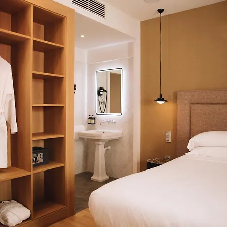 H La Paloma Boutique (adults Only)