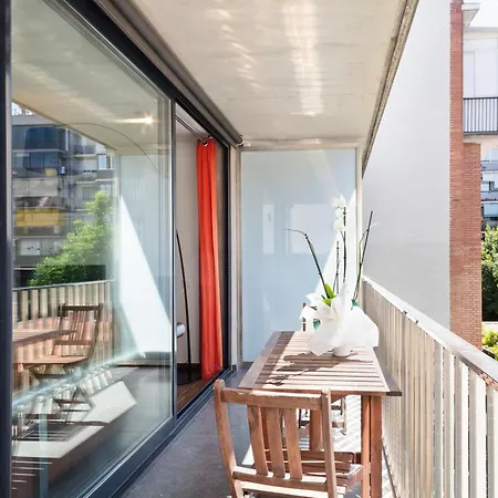 My Space Emirates - Executive With Private Balcony Barcelona