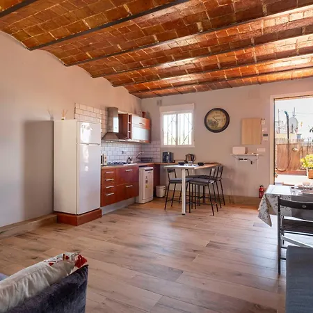 Apartamento Atico Con Terraza Plz. Espana / Fira *