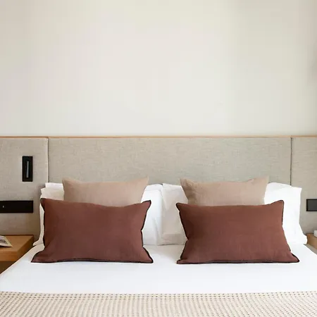 Archie Living Aparthotel *