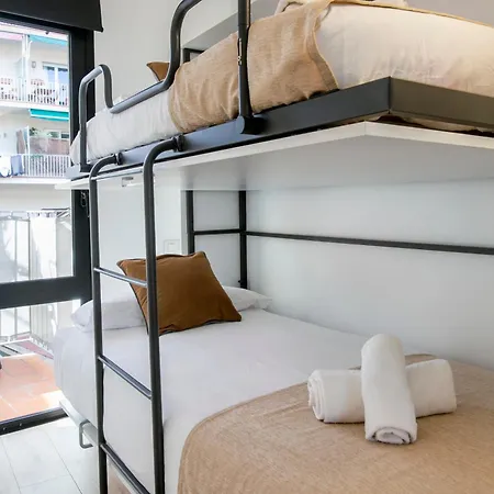 Chic And Modern In Gracia *