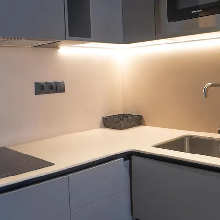 Monturiol Apartment *