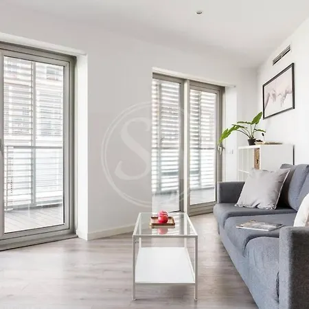 Apartament Beachfront With Terrace *
