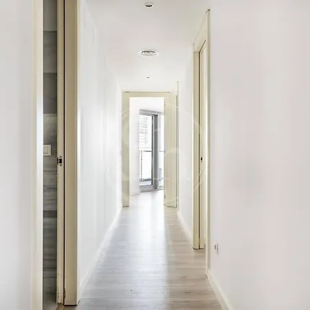 Apartament Beachfront With Terrace *