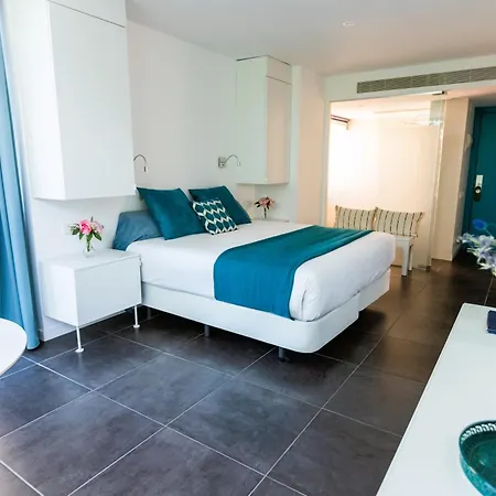 54 Barceloneta Hotel
