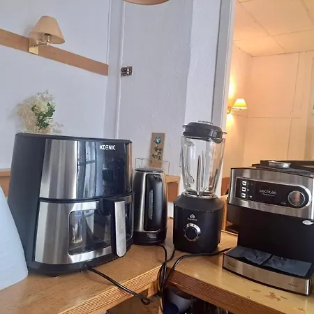Homestay Privada En La Rambla De Cataluna Barcelona