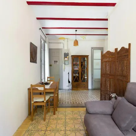 Great In Sagrada Familia With Balcony Appartement