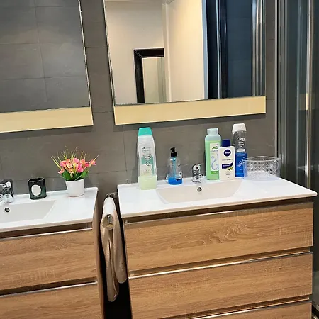 Bonito Apartamento En Zona Centrica De
