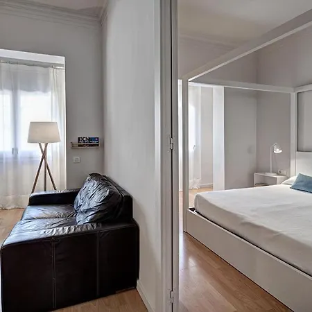 One Bedroom Center Apartment