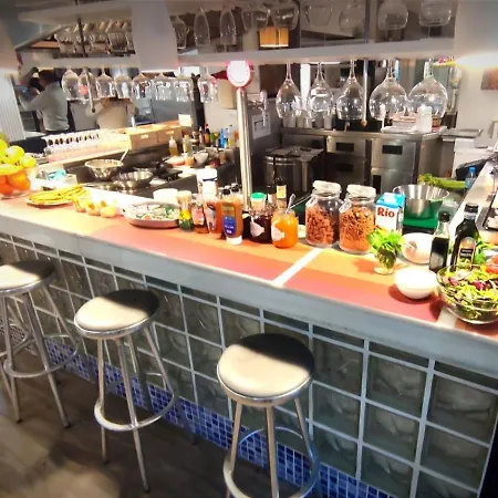 Hotell Colors Barcelona