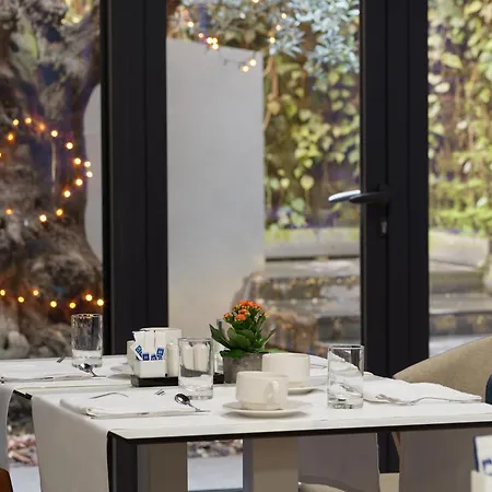 H10 Urquinaona Plaza (adults Only) 4*