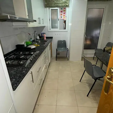 Bruc 3 Hostel