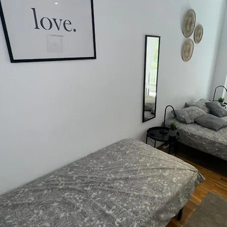 Bruc 3 Hostel Barcelona