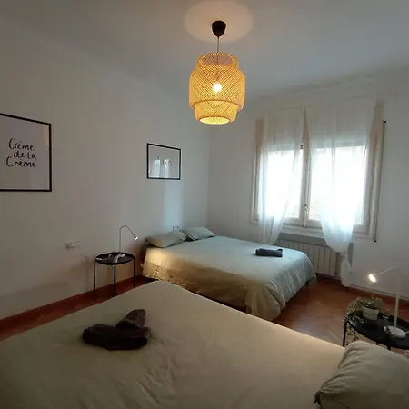 Hostel Rosello *