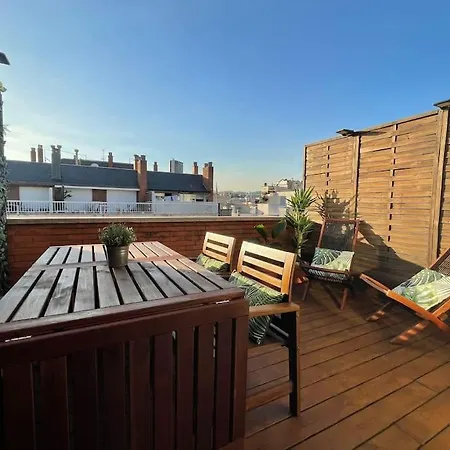 Penthouse With Private Terrace In The Center Barcelona