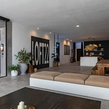 Apartment Luxury Close To The *