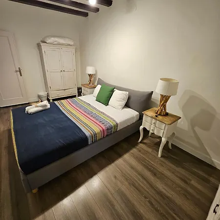 Family Flat Near Ramblas Bcn 5 Apartment *
