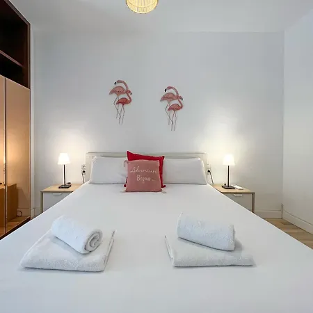 Apartment U-nique Sardenya Ii *