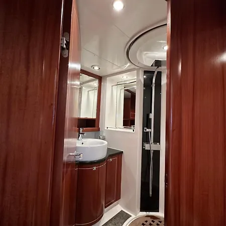 Yacht Pegasus Ii * Barcelona