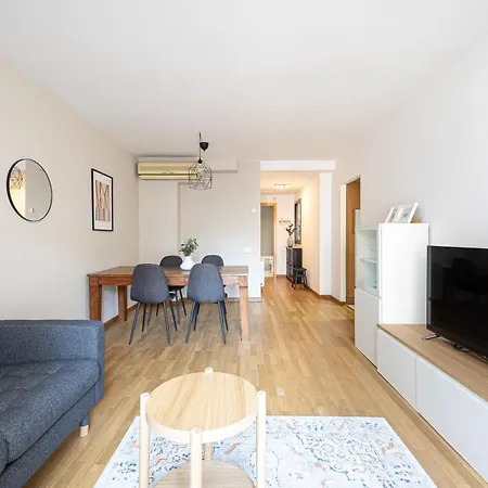 Lovely&cozy In Born Apartment *