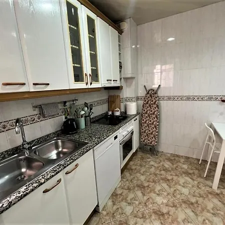 Rooms Nueva Valencia Bed & Breakfast