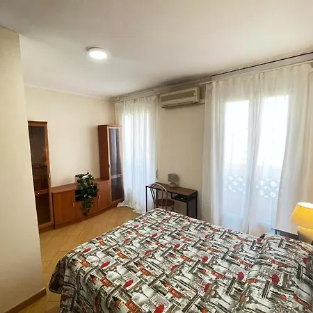 Rooms Nueva Valencia * Barcelona