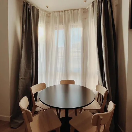 Apartment Express By Gaiarooms Barcelona