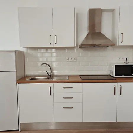 Express By Gaiarooms Apartment