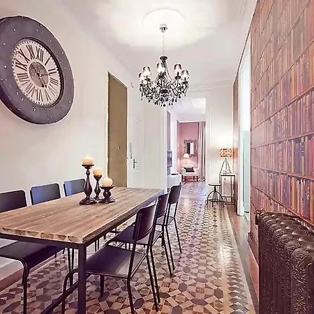 Flateli Universitat Barcelona