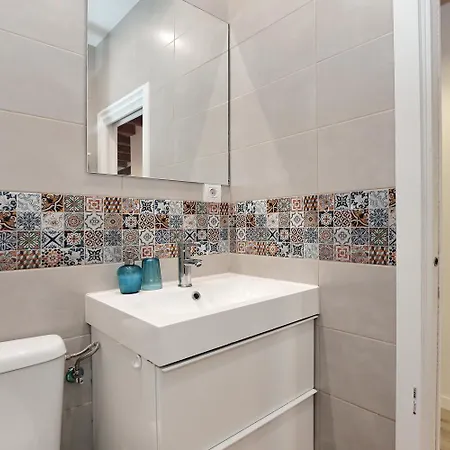 Lovely Flat At Sagrada Familia