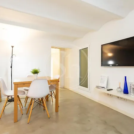 En Villarroel Apartment