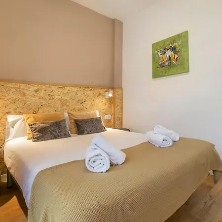 Chic And Modern In Gracia Апартаменты