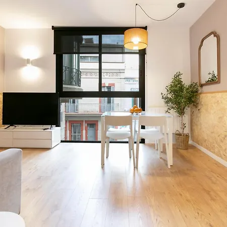 Апартаменты Chic And Modern In Gracia *