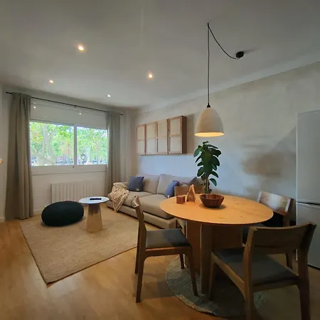 2br Central Location Apartment Barcelona