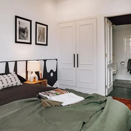 Lägenhet Kamina - 2 Bedroom In Passeig De Gracia Barcelona