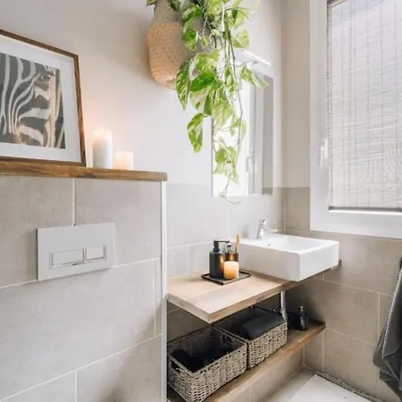 Apartment Salonga - 1 Bedroom And Balcony In Eixample Esquerra Barcelona