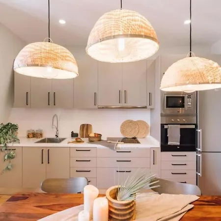 Apartment Salonga - 1 Bedroom And Balcony In Eixample Esquerra *