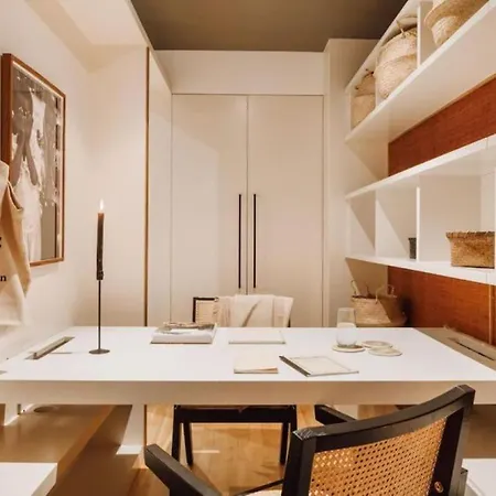 Apartment Babinga - 3 Bedroom And Balcony In Eixample Esquerra