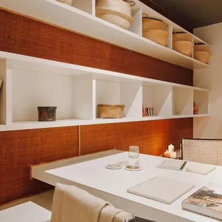 Babinga - 3 Bedroom And Balcony In Eixample Esquerra Apartment Barcelona