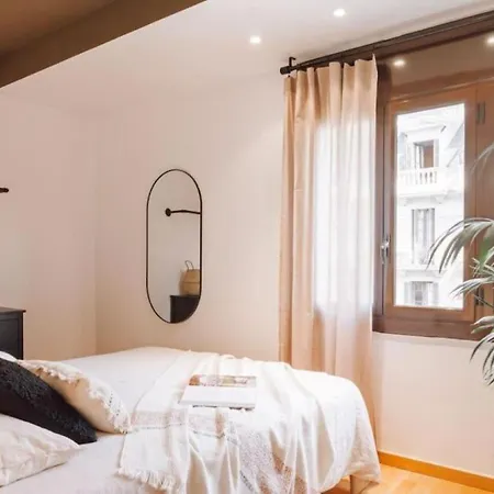 Apartment Babinga - 3 Bedroom And Balcony In Eixample Esquerra *