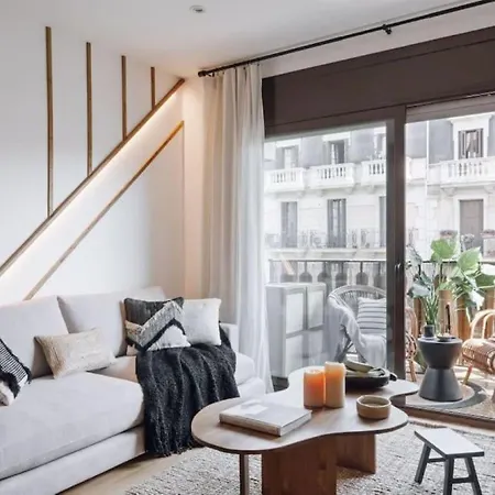 Babinga - 3 Bedroom And Balcony In Eixample Esquerra