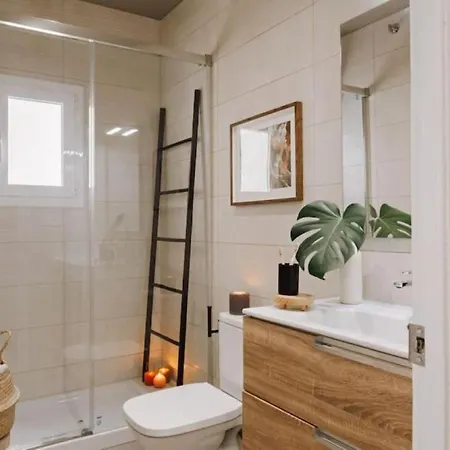 Apartment Hemba - 3 Bedroom And Balcony In Gracia *