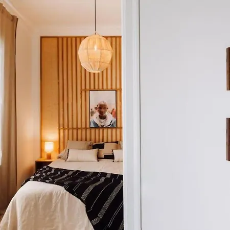 Bari - 2 Bedroom And Office In Sant Antoni Barcelona