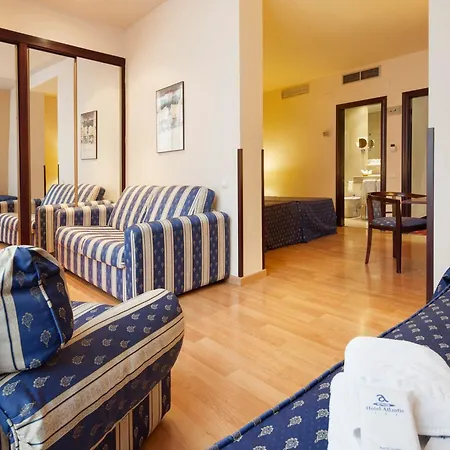 Atlantis By Atbcn Hotel 3*