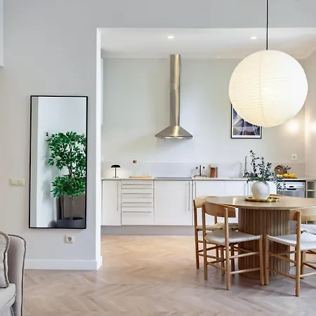 Click&flat Gaudi Dream Ii Apartment