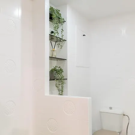 Coliving Gran Via Carlos Iii *