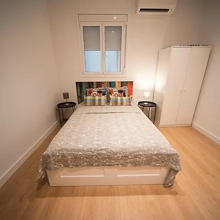 By Universitat Private Hostel *
